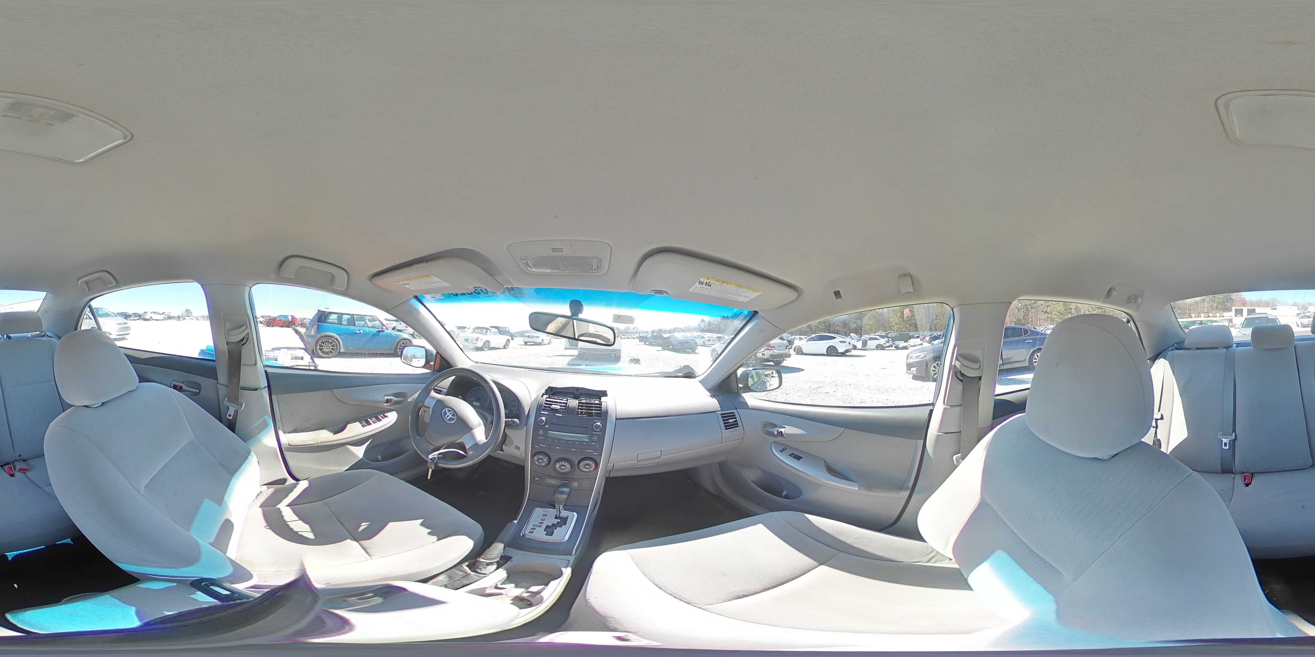 2010 Toyota Corolla - Image 13