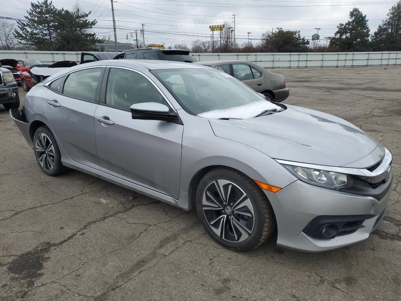 2018 Honda Civic - Image 4