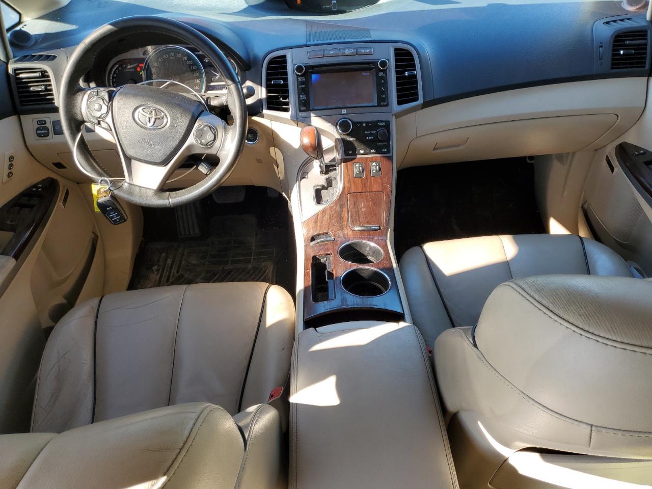 2013 Toyota Venza - Image 8