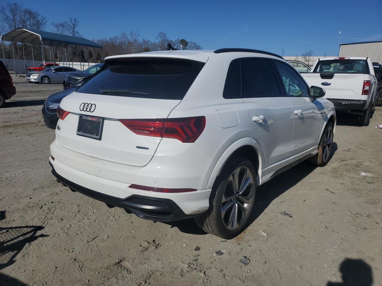 2022 Audi Q3 - Image 3