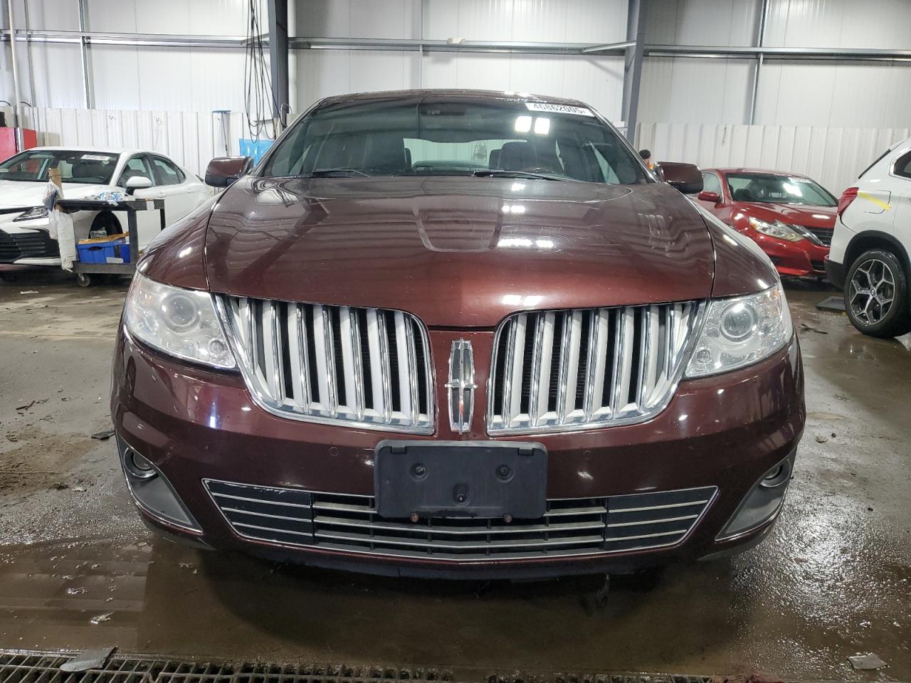 2009 Lincoln MKS - Image 5