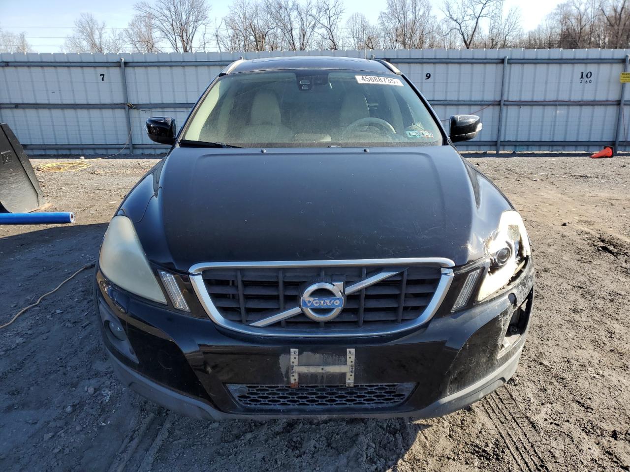 2010 Volvo XC60 - Image 5