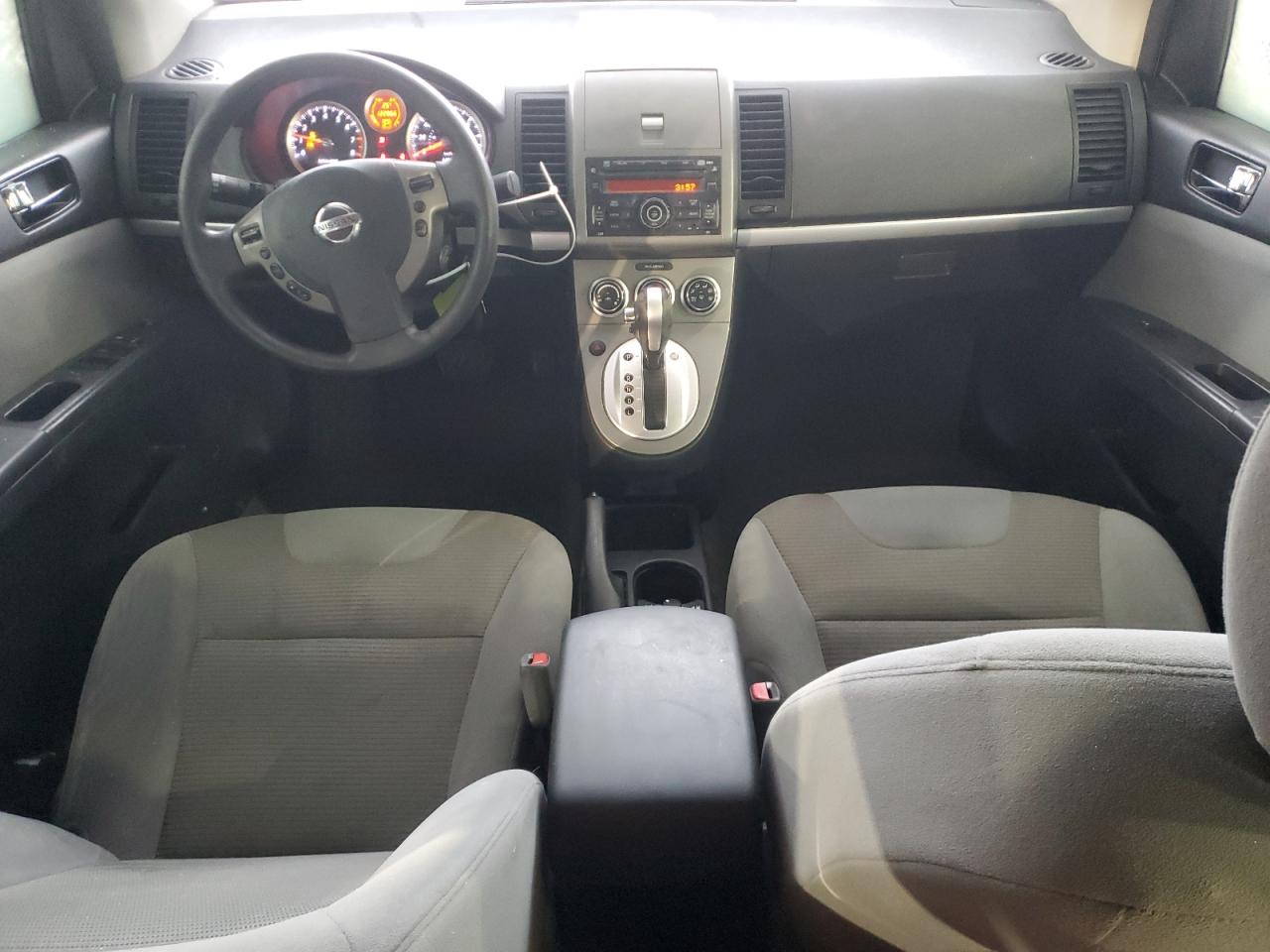 2011 Nissan Sentra - Image 8