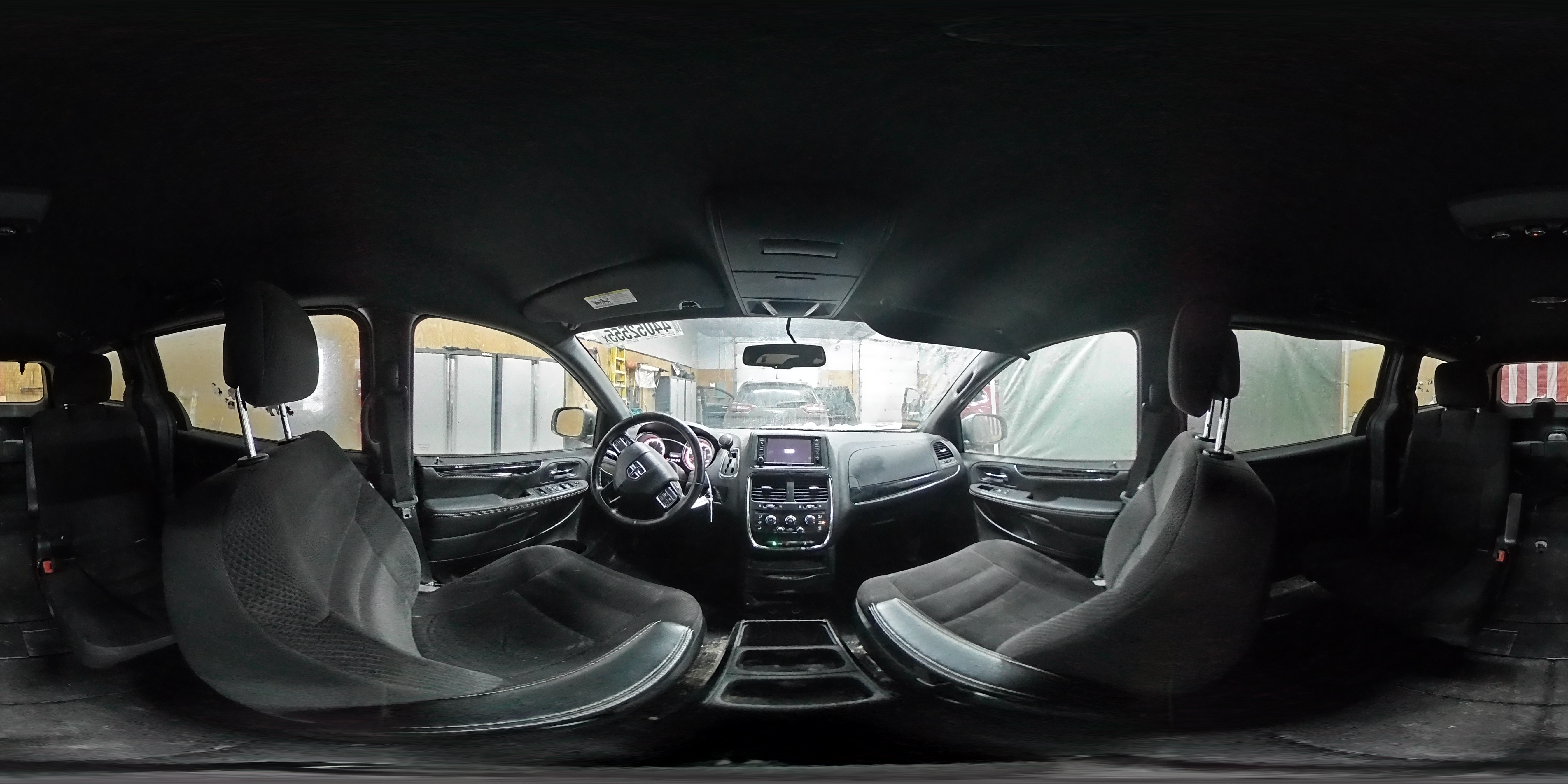 2017 Dodge Caravan - Image 15