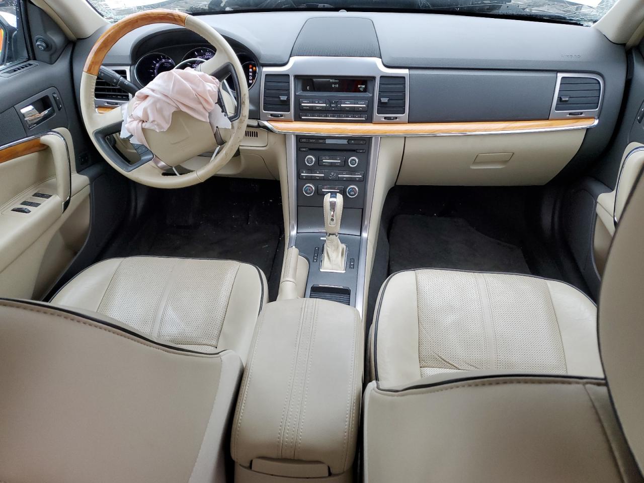 2010 Lincoln MKZ - Image 8