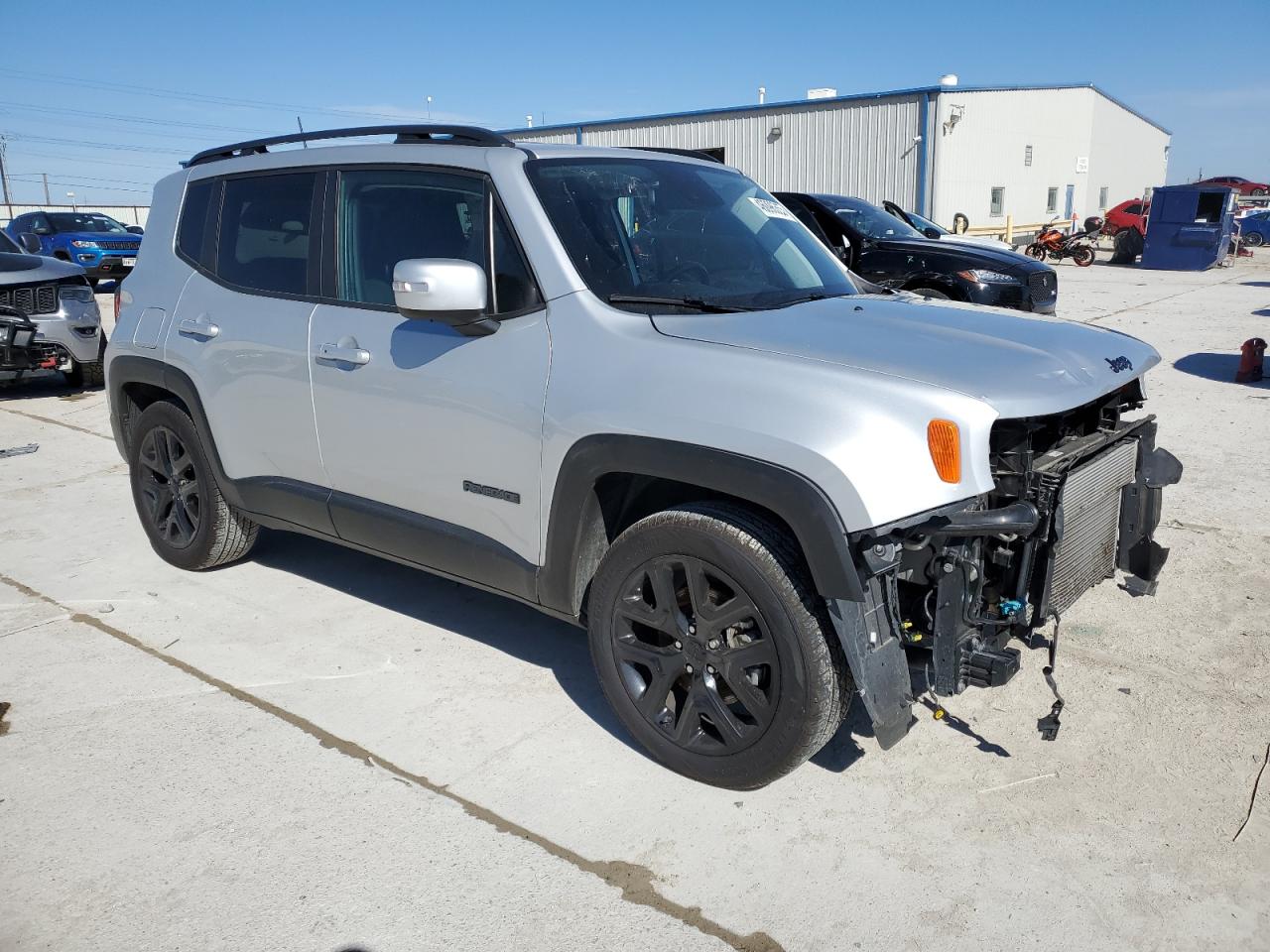 2018 Jeep Renegade - Image 4