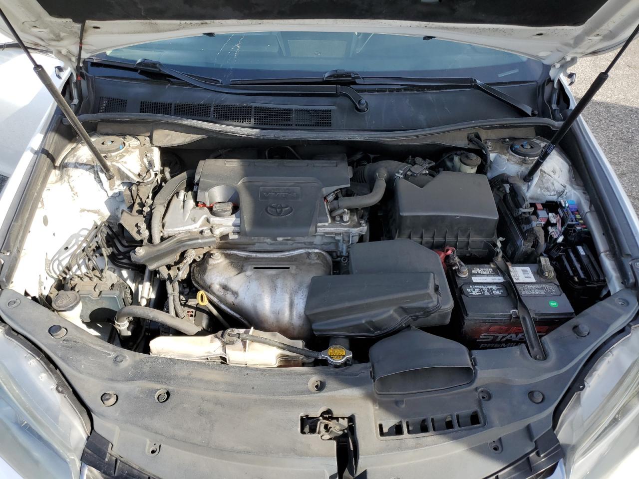 2015 Toyota Camry - Image 11