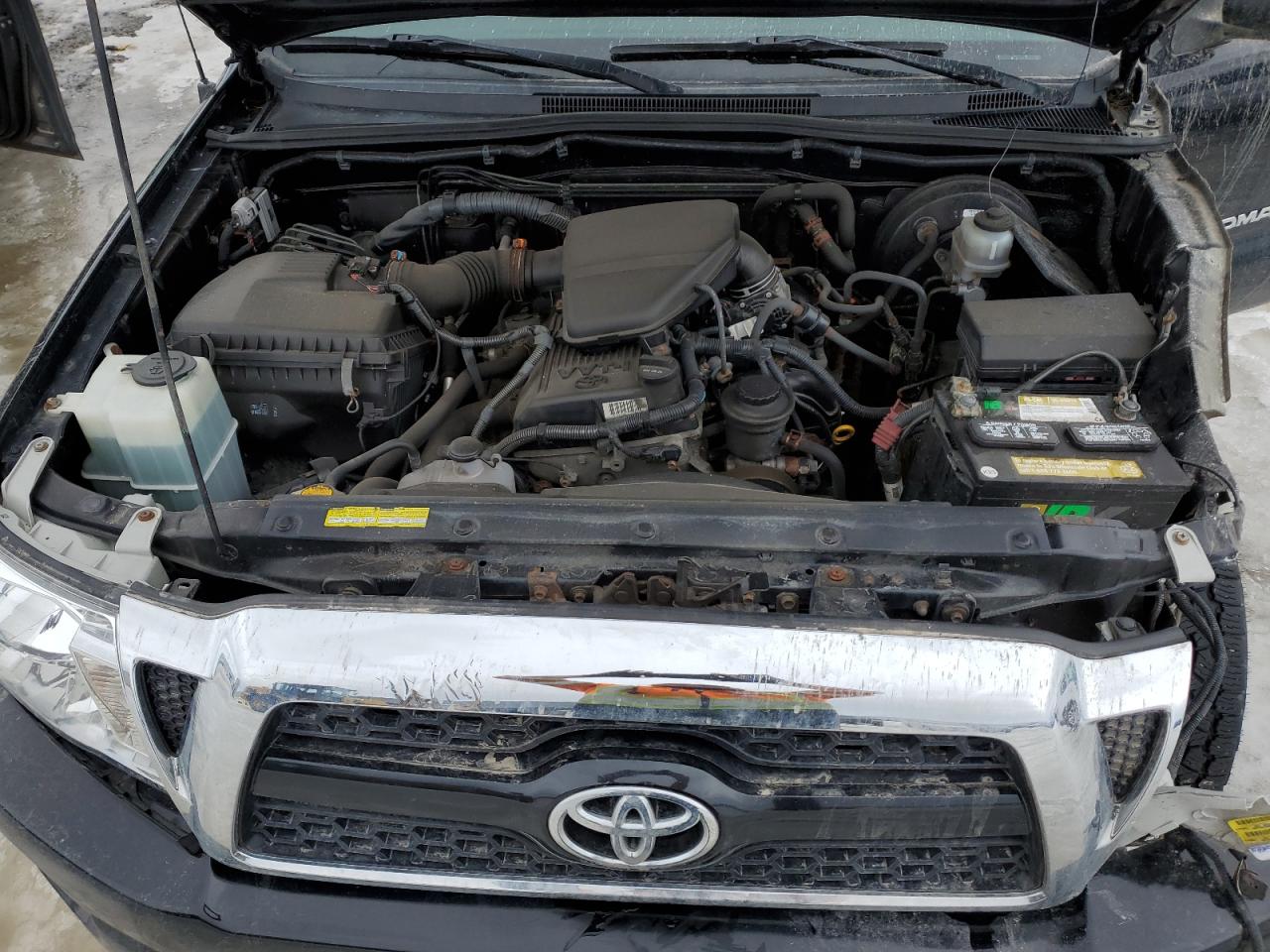 2011 Toyota Tacoma - Image 11
