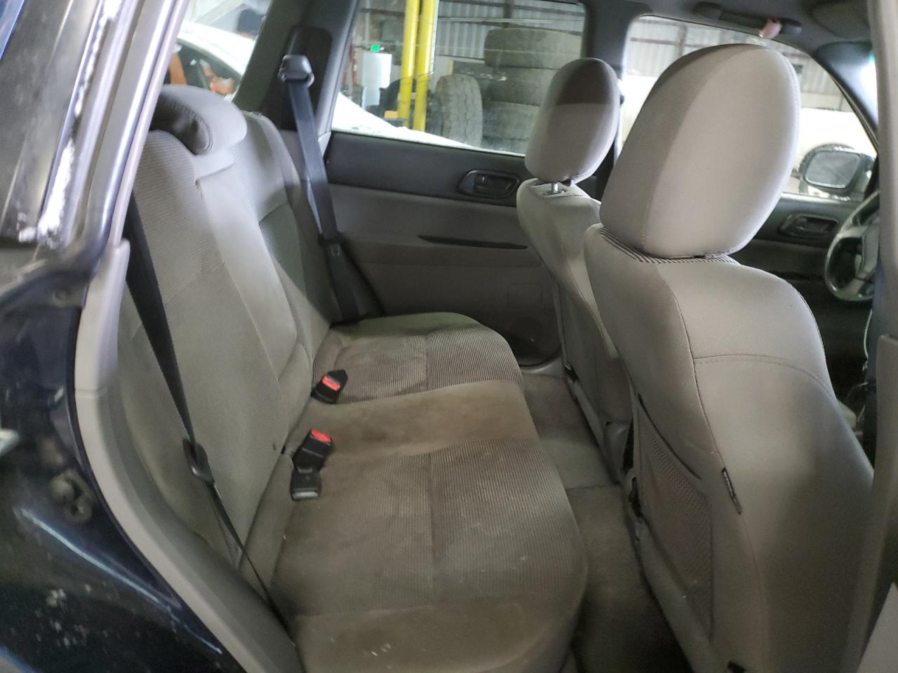 2006 Subaru Forester - Image 11