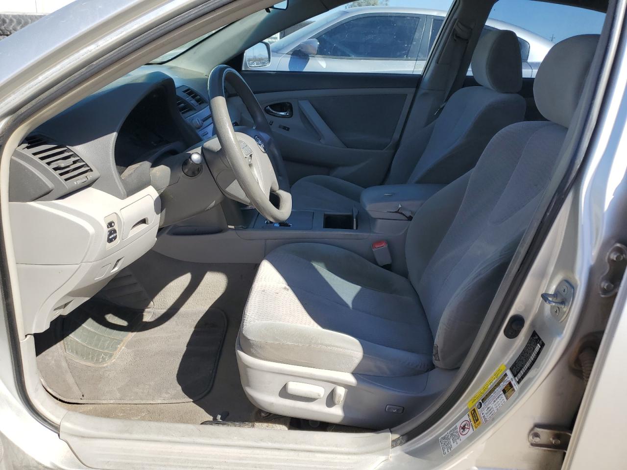 2010 Toyota Camry - Image 7