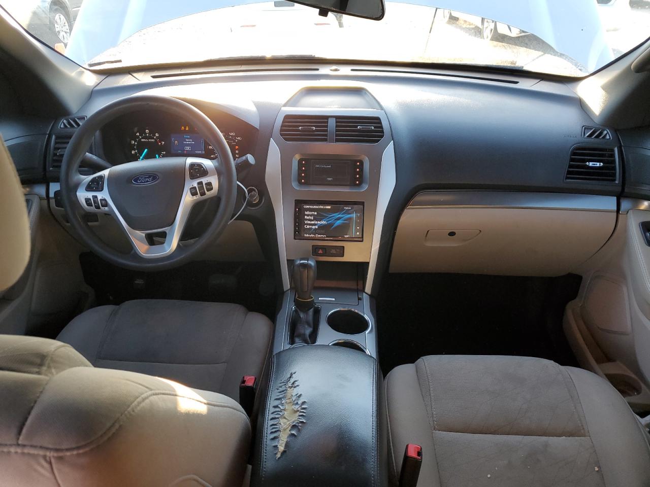 2014 Ford Explorer - Image 8