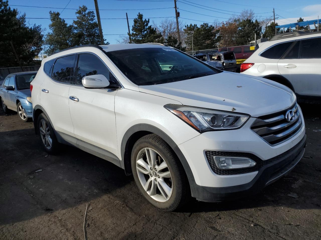 2014 Hyundai Santa Fe - Image 4