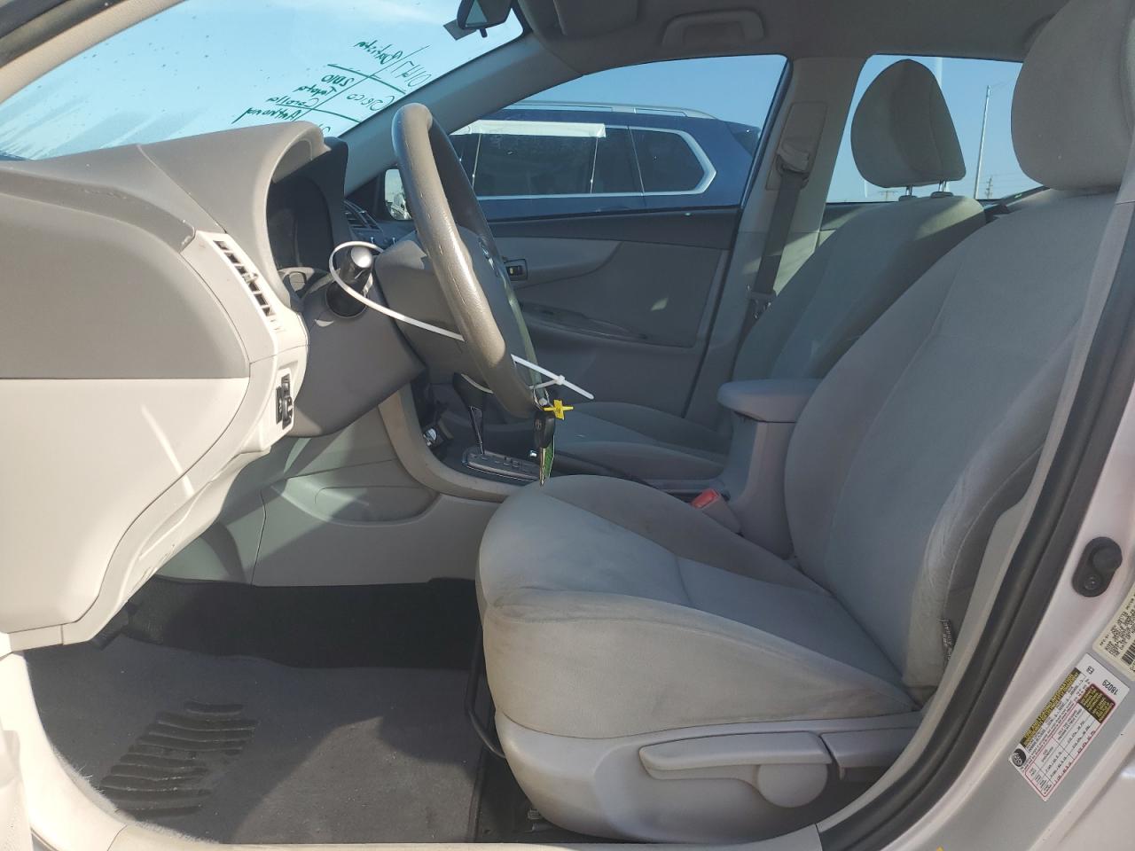 2010 Toyota Corolla - Image 7