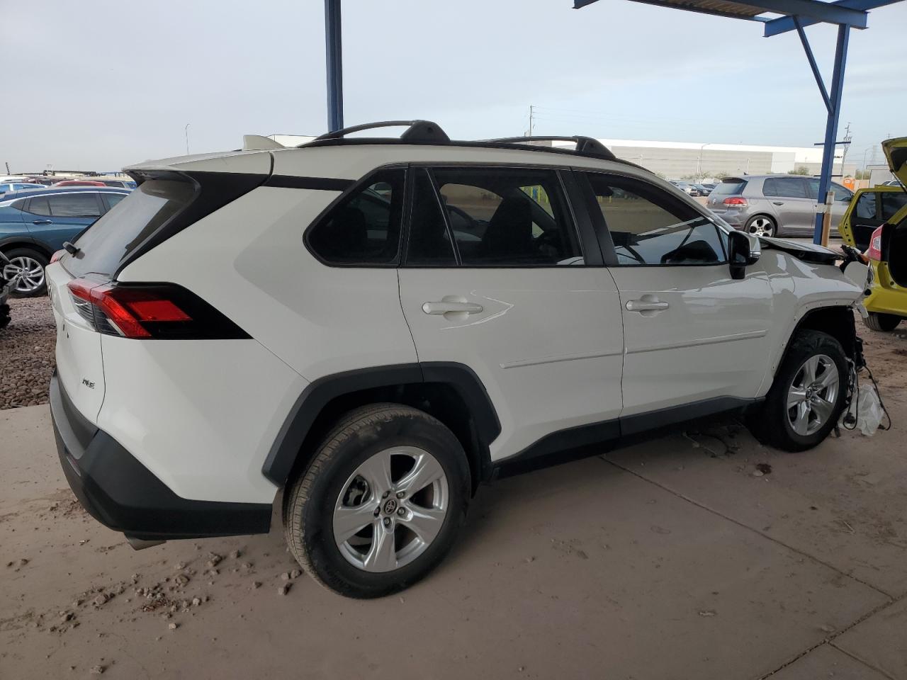 2021 Toyota RAV 4 - Image 3