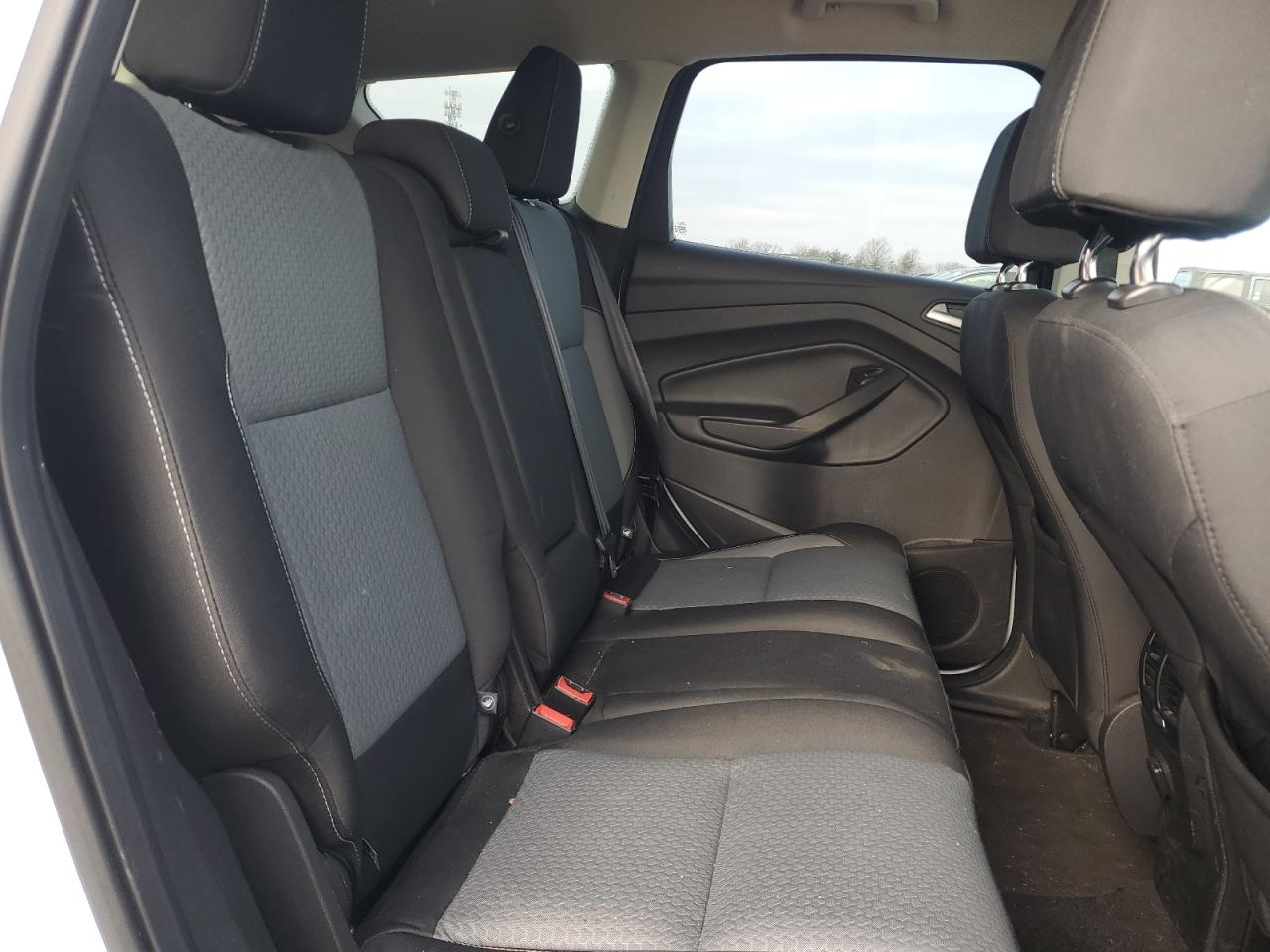 2017 Ford Escape - Image 11