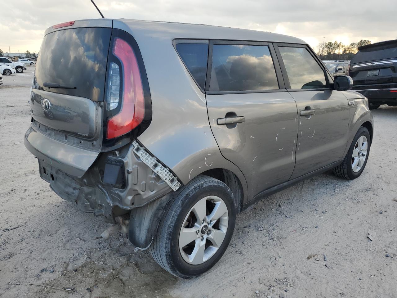 2017 Kia Soul - Image 3