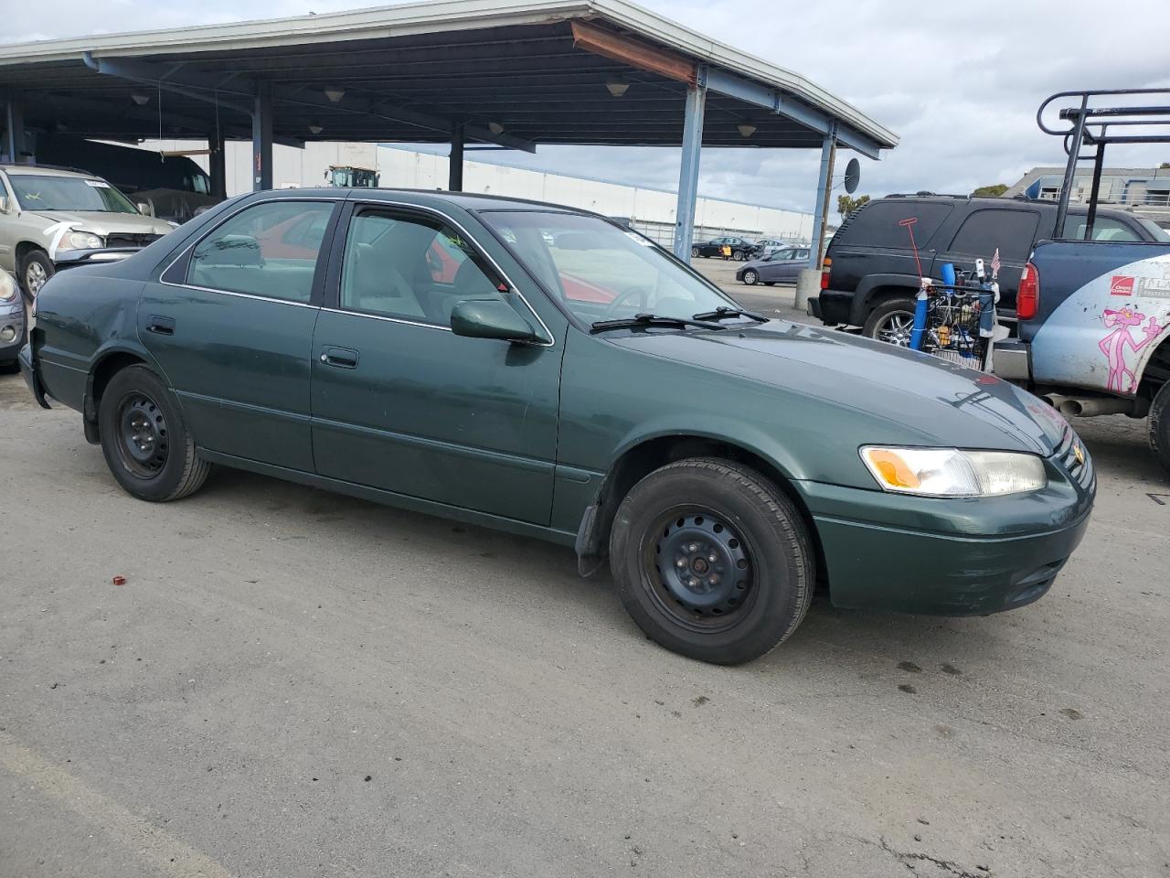 1999 Toyota Camry - Image 4