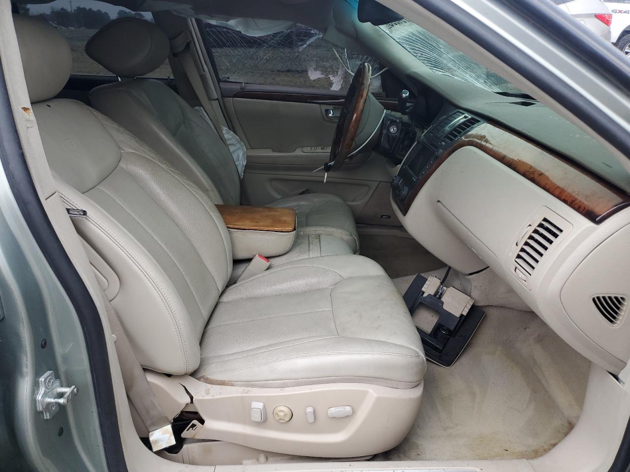 2006 Cadillac DTS - Image 7