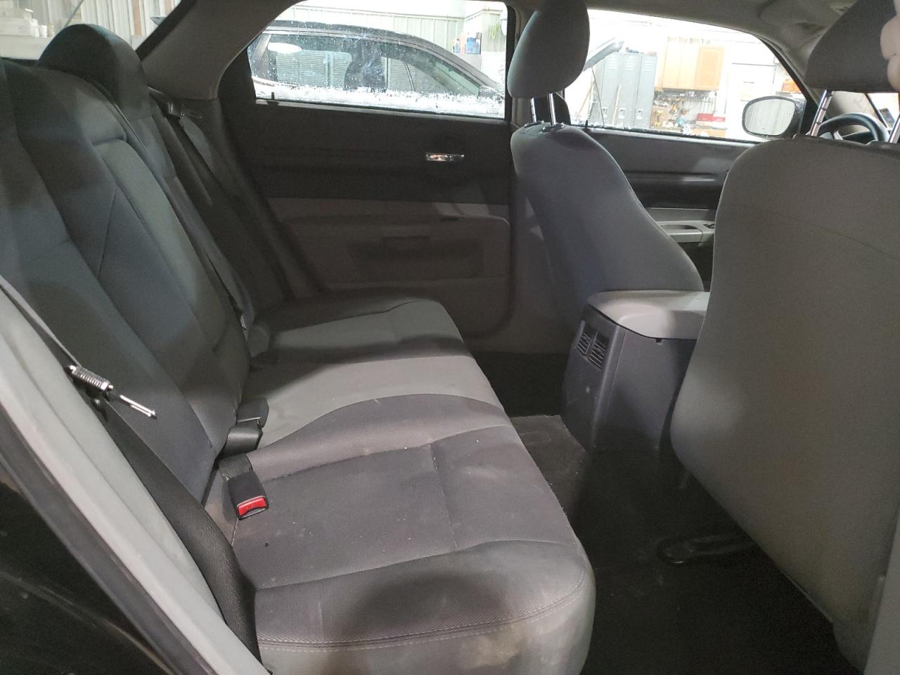 2006 Dodge Magnum Sxt VIN: 2D4FV47VX86H17999 Lot: 44908965