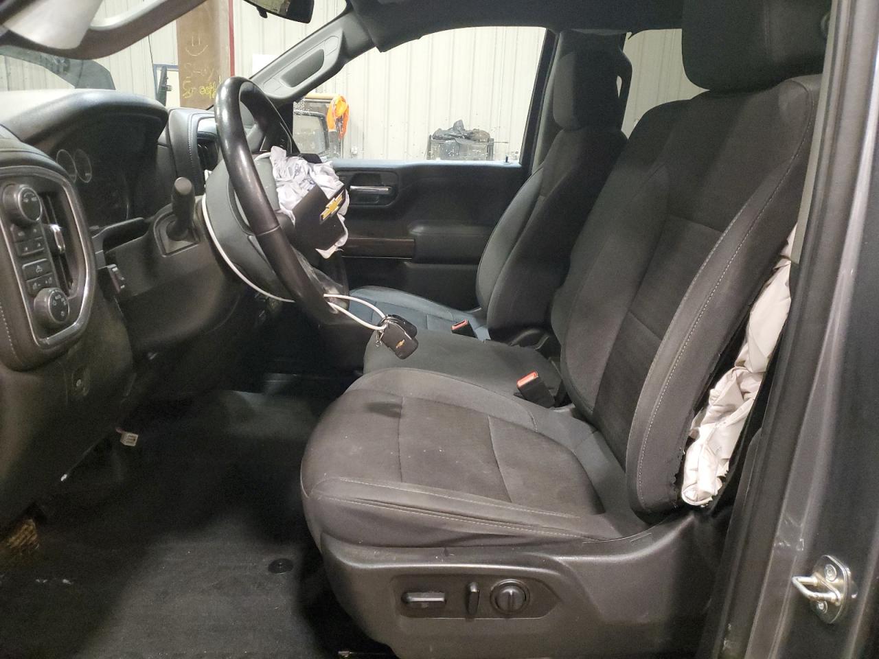 2020 Chevrolet Silverado - Image 7