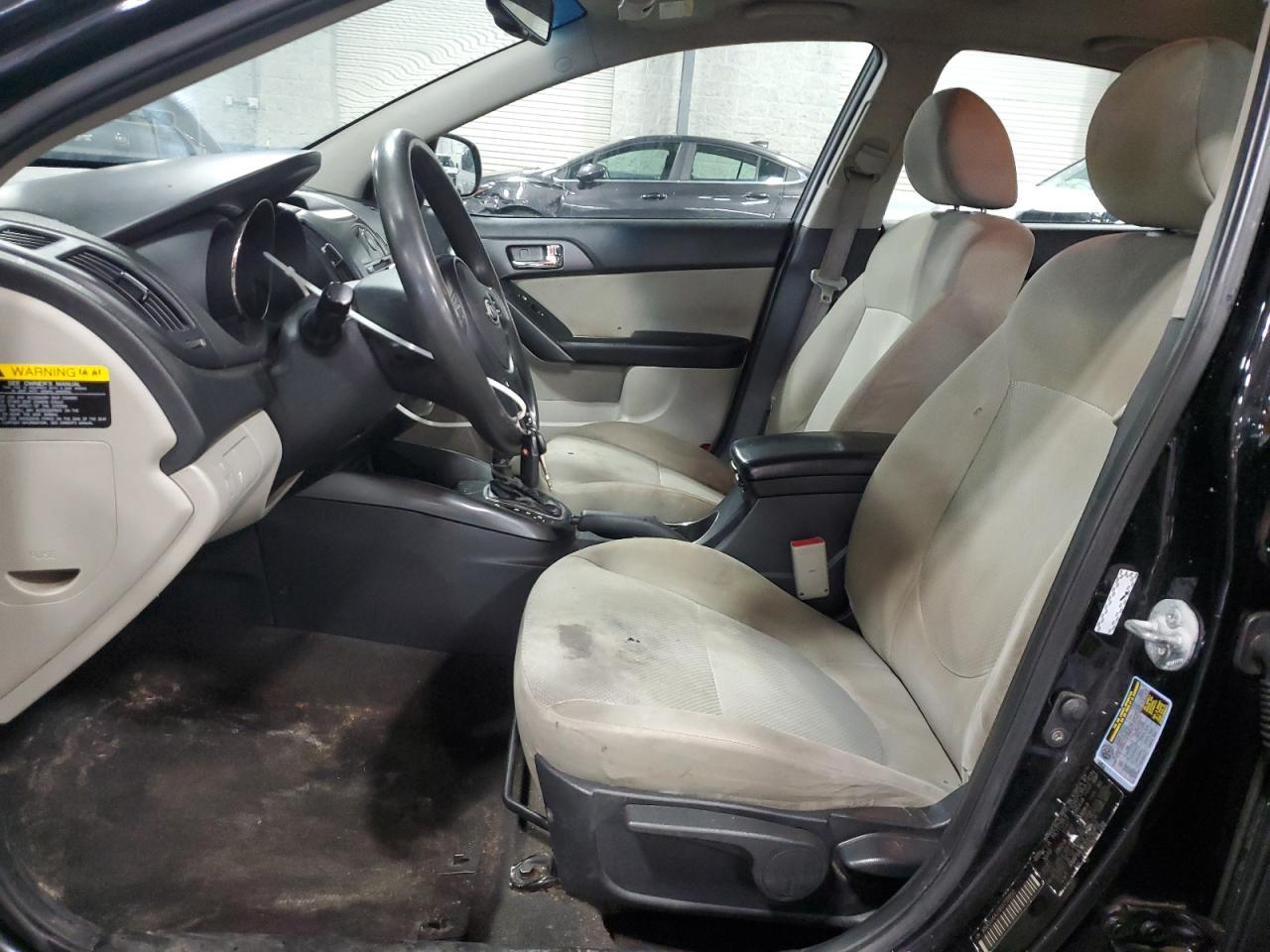 2013 Kia Forte - Image 7