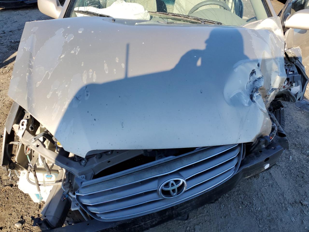 2004 Toyota Corolla - Image 11