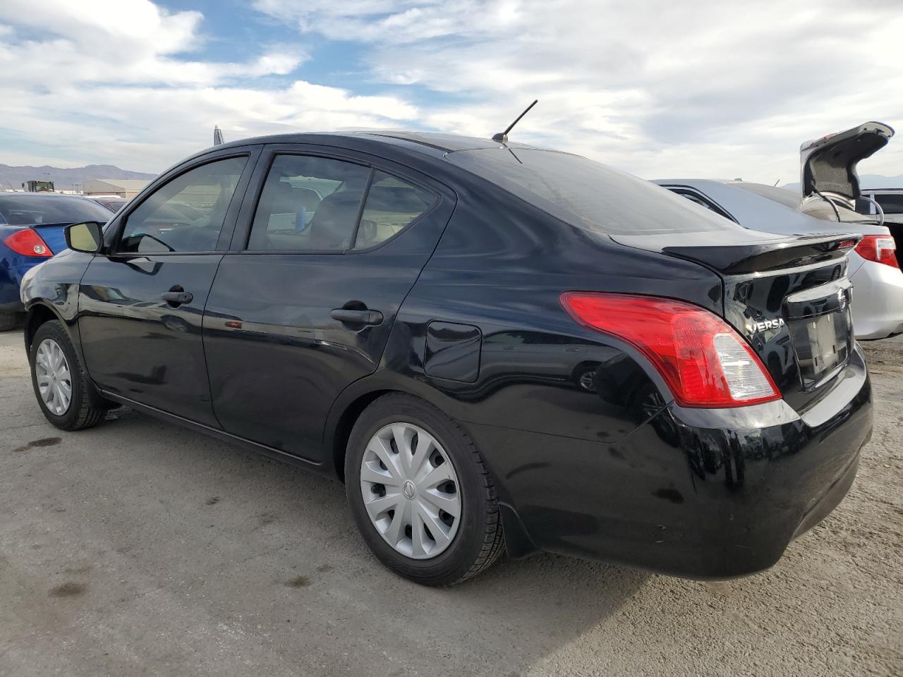 2017 Nissan Versa - Image 2