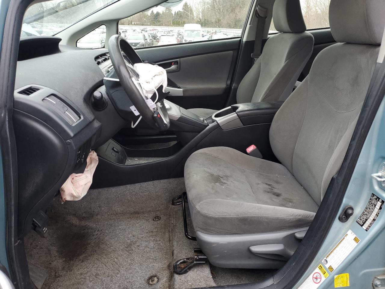2013 Toyota Prius - Image 7