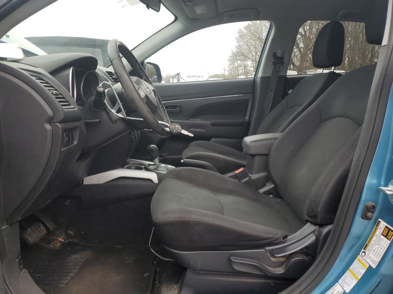 2013 Mitsubishi Outlander - Image 7