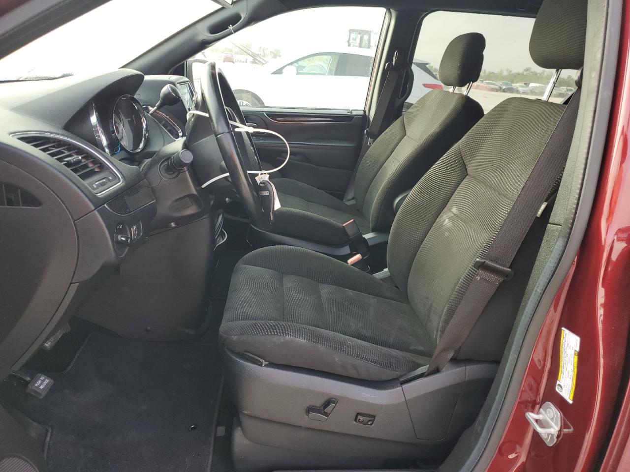2020 Dodge Caravan - Image 7