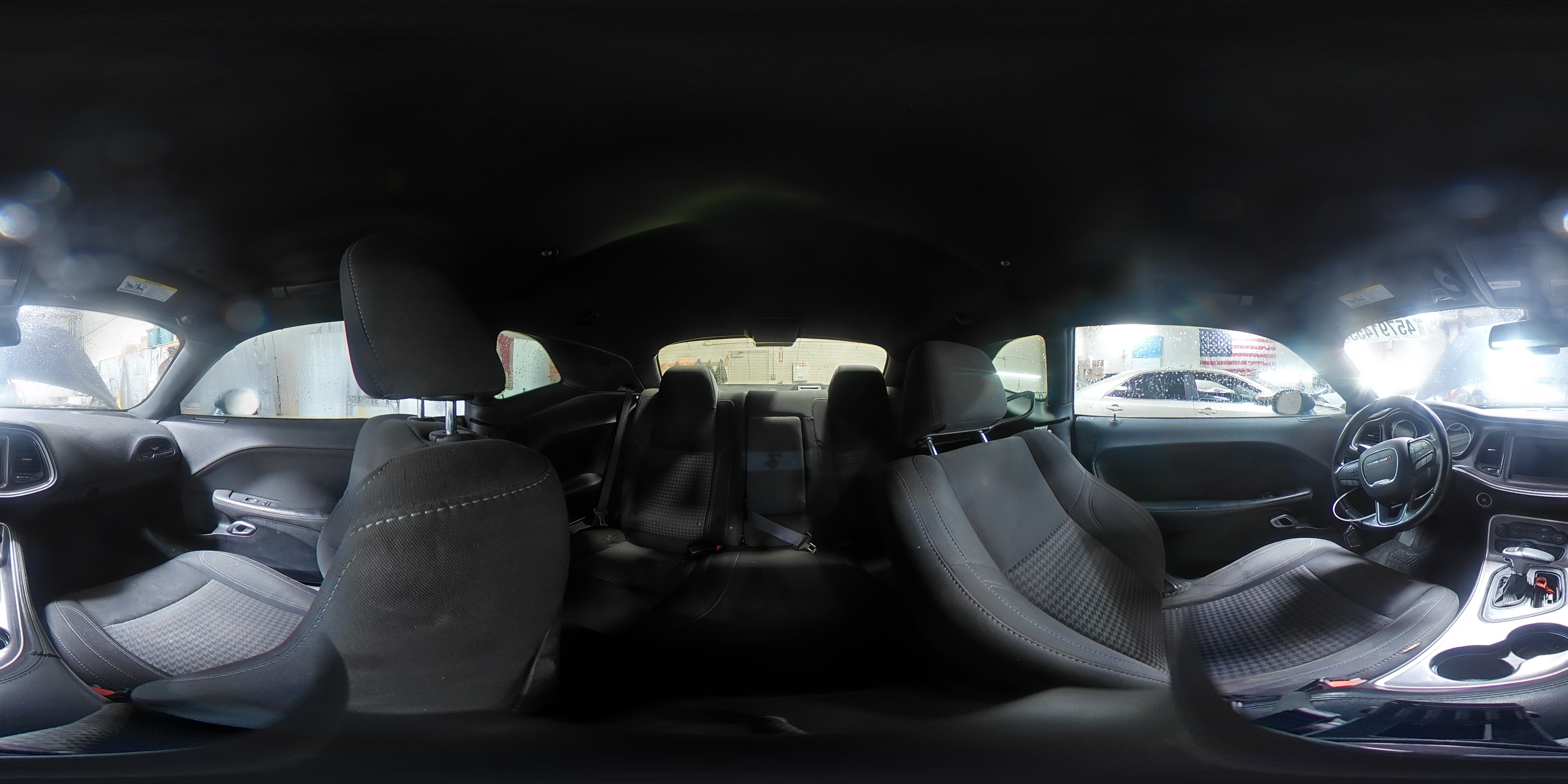 2019 Dodge Challenger - Image 14