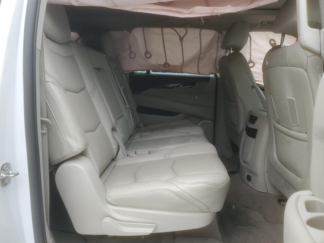 2019 Cadillac Escalade - Image 11
