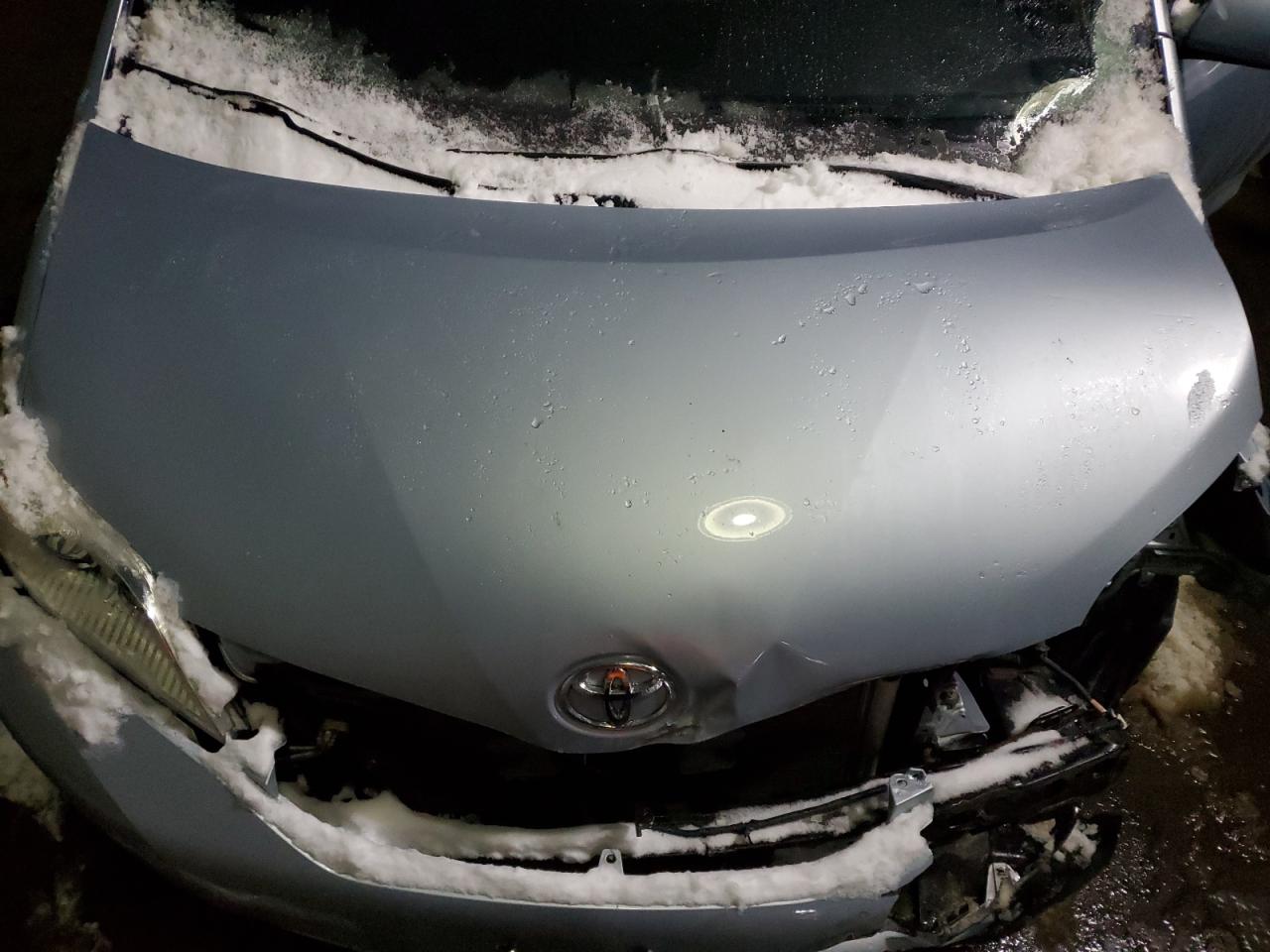 2015 Toyota Sienna - Image 12