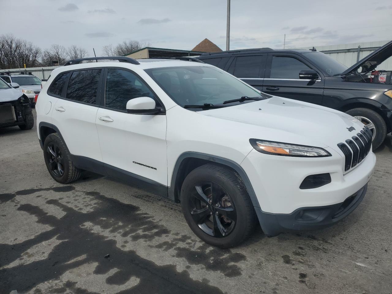 2018 Jeep Grand Cherokee - Image 4