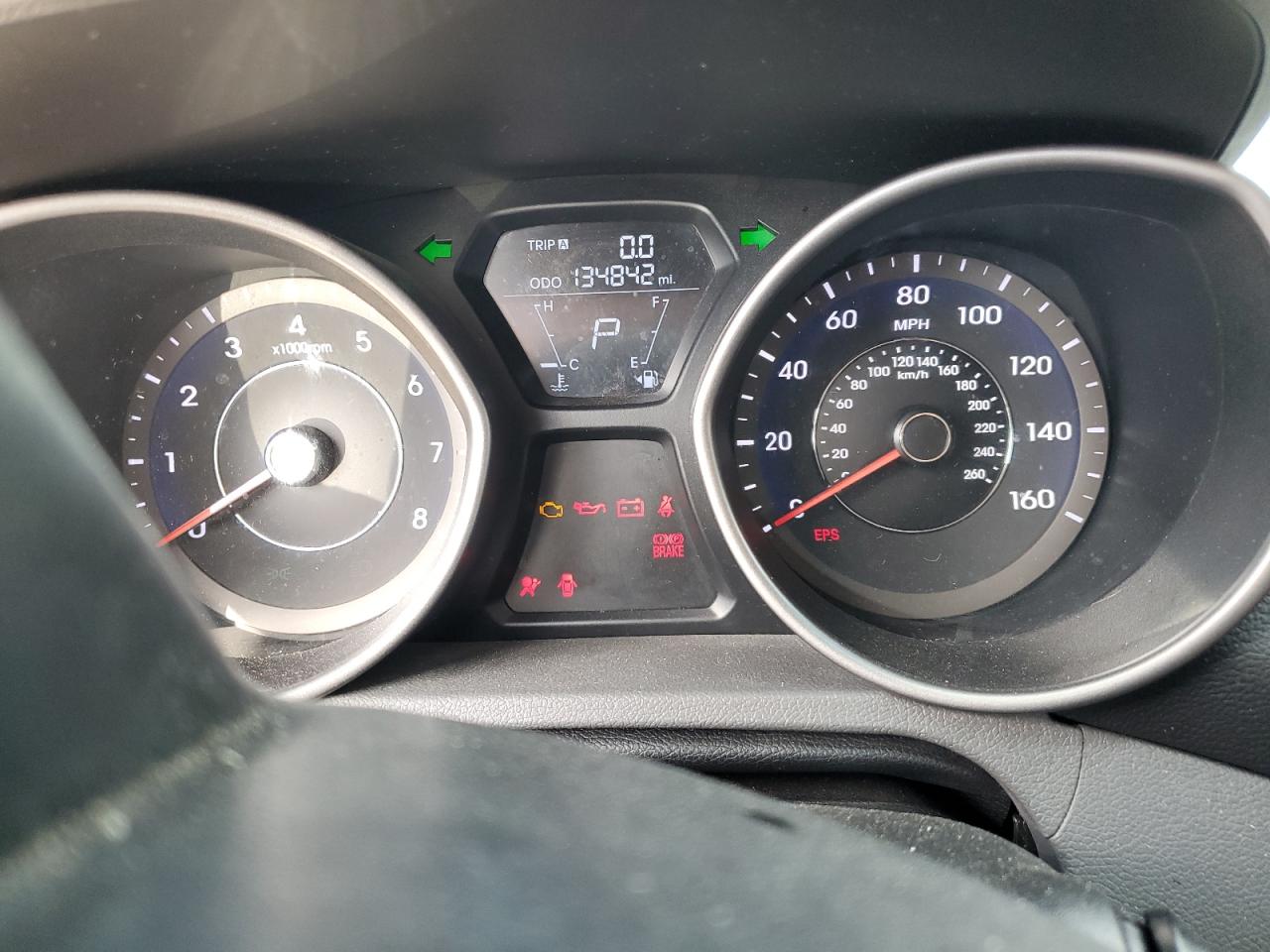 2013 Hyundai Elantra - Image 9