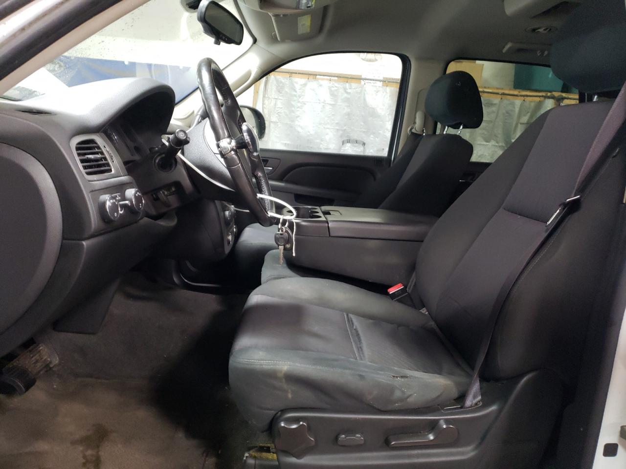 2010 Chevrolet Tahoe - Image 7