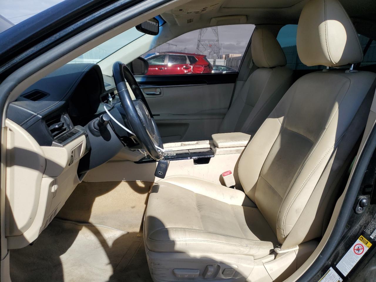 2014 Lexus ES - Image 7