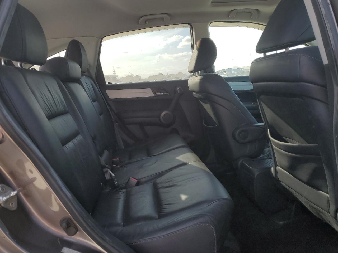 2011 Honda CR-V - Image 11