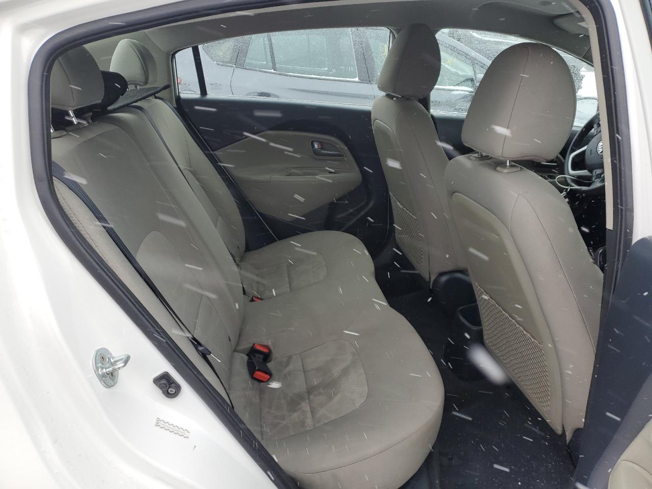 2016 Kia Rio - Image 10