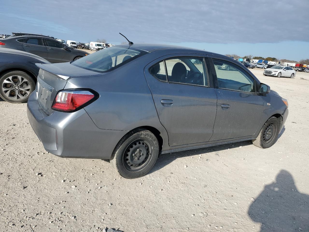 2021 Mitsubishi Mirage - Image 3