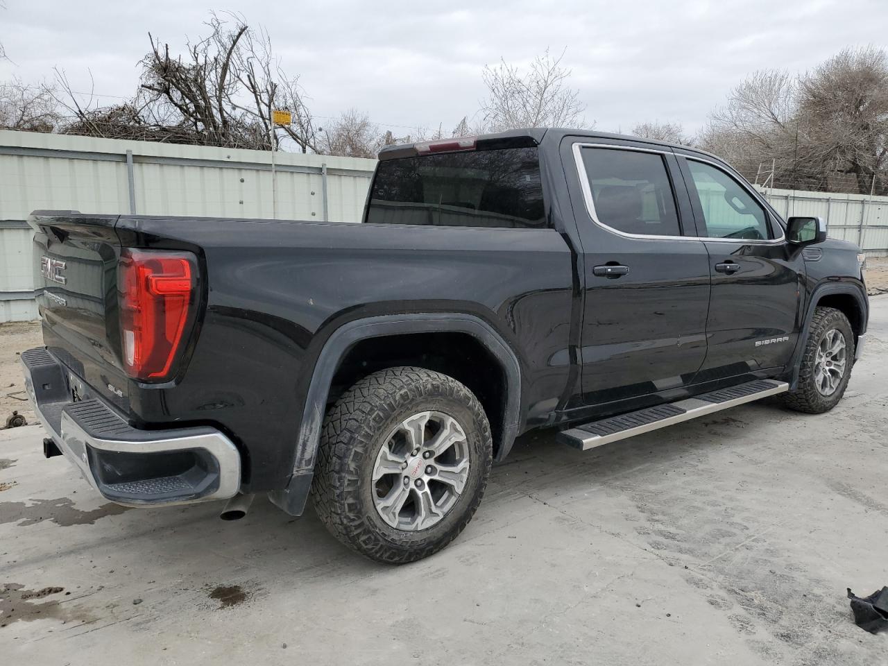 2020 GMC Sierra - Image 3