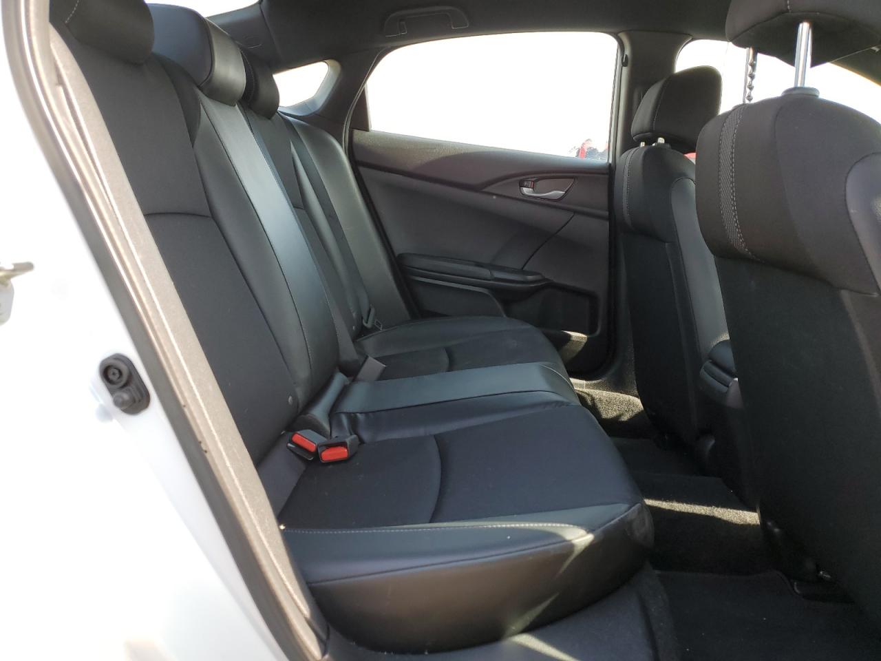 2019 Honda Civic - Image 10