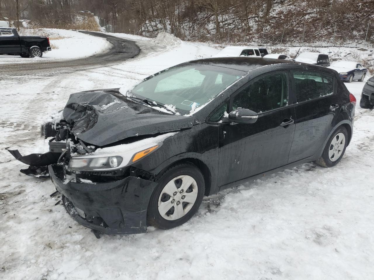 2017 Kia Forte - Image 1