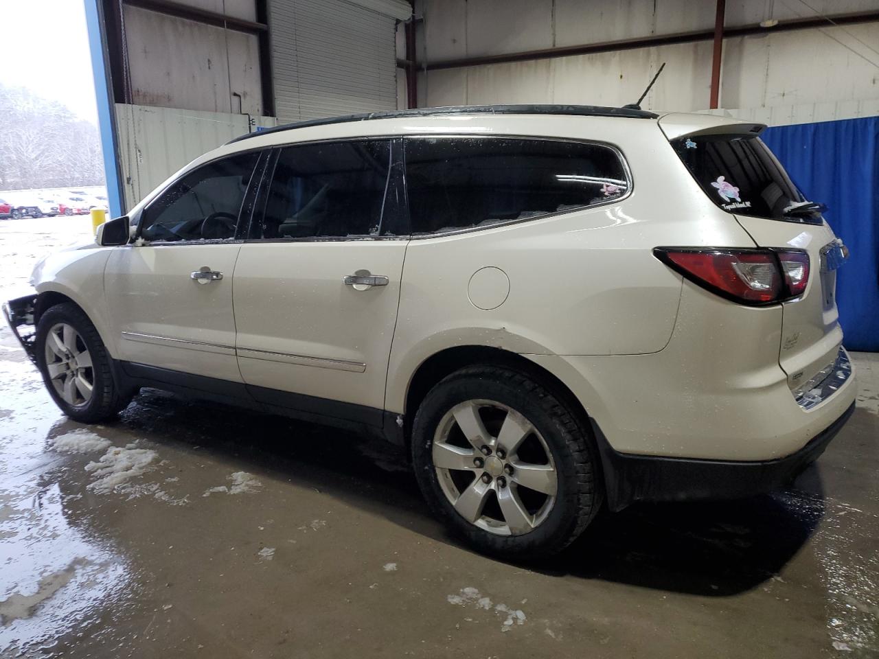 2014 Chevrolet Traverse - Image 2