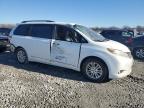 2012 Toyota Sienna Xle for Sale in Cahokia Heights, IL - Side