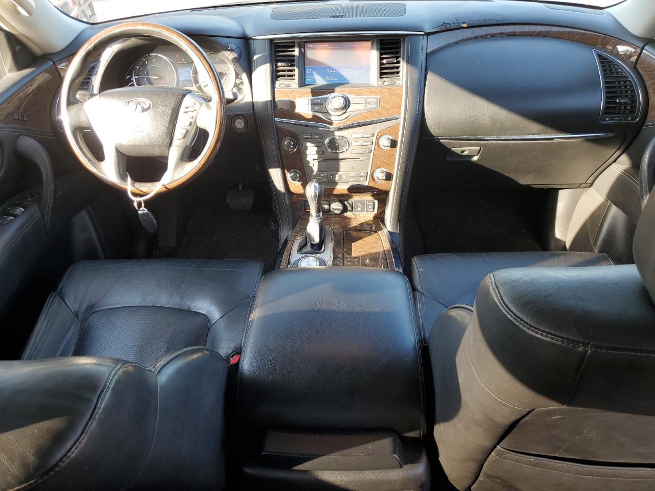 2015 Infiniti QX80 - Image 8