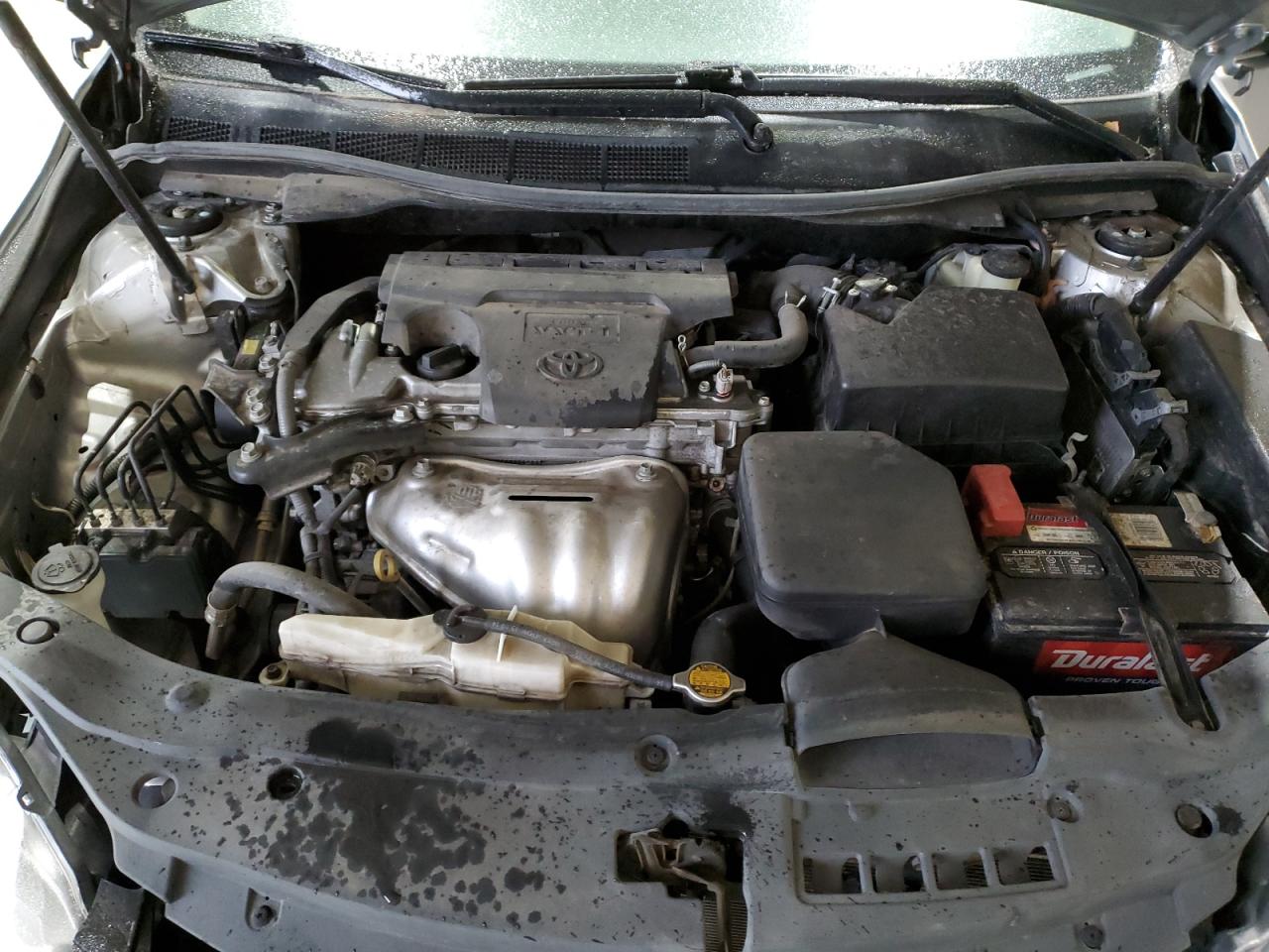 2015 Toyota Camry - Image 13