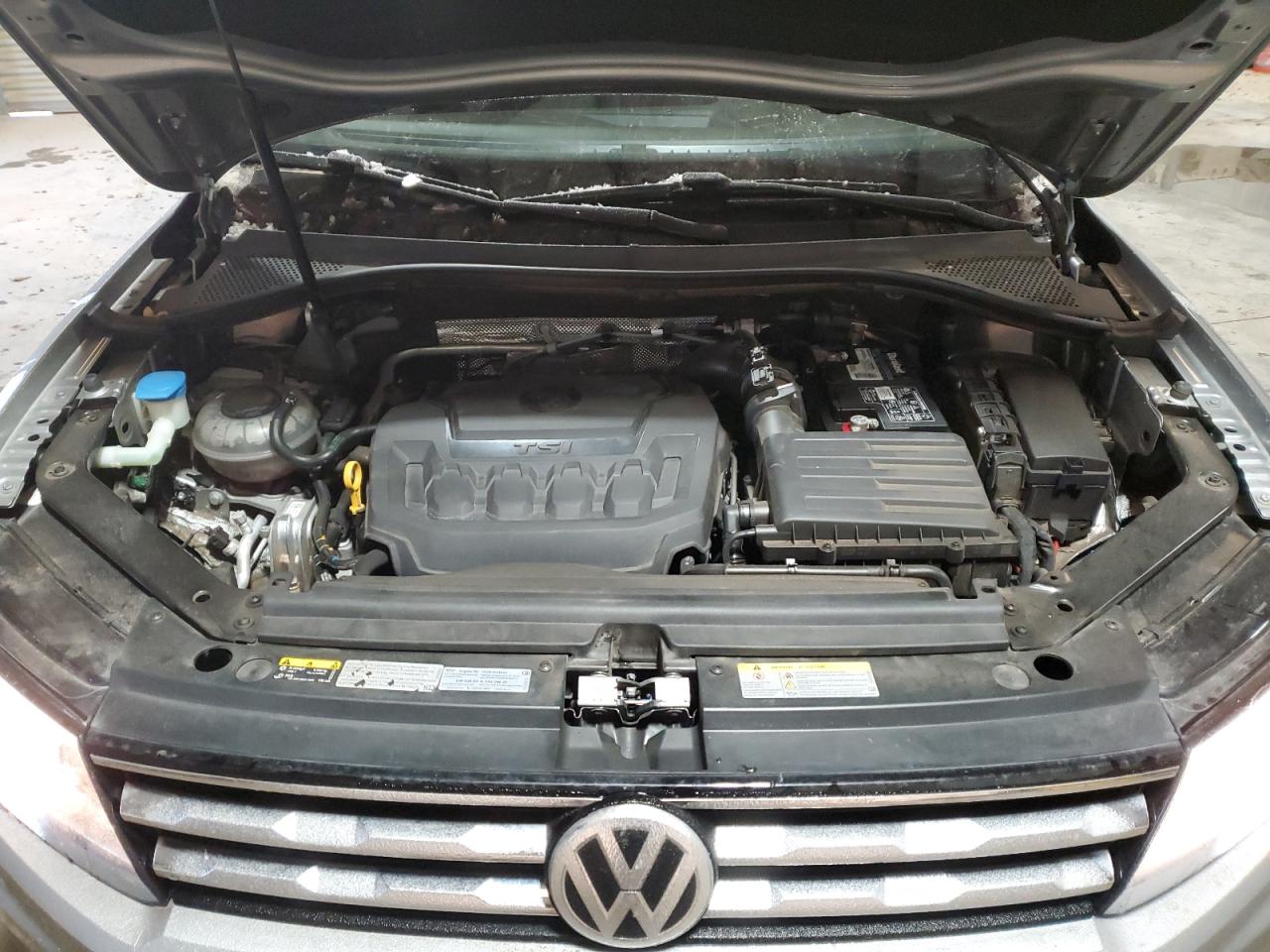 2021 Volkswagen Tiguan - Image 12