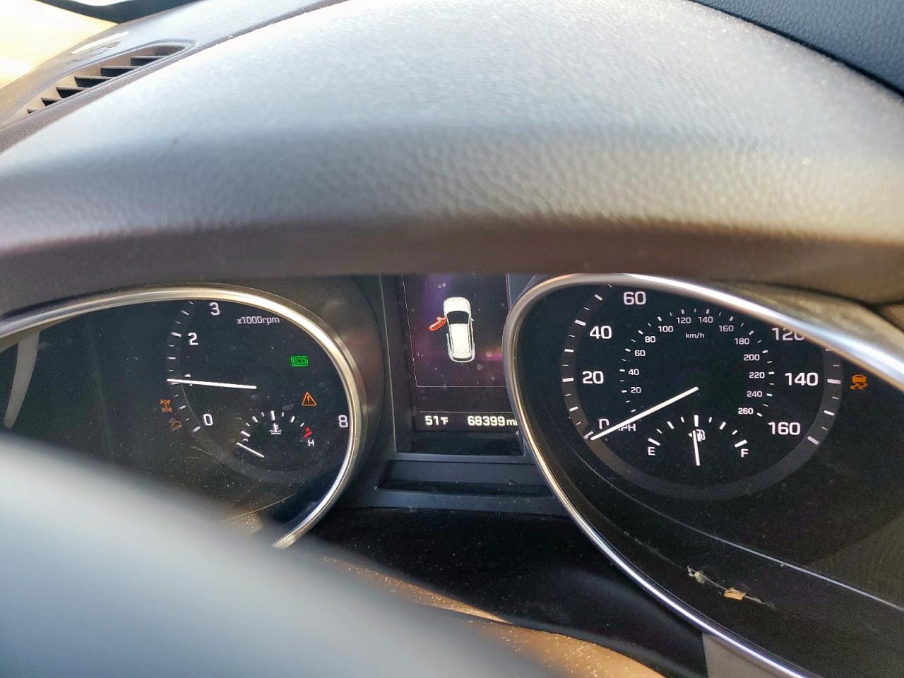 2017 Hyundai Santa Fe - Image 9