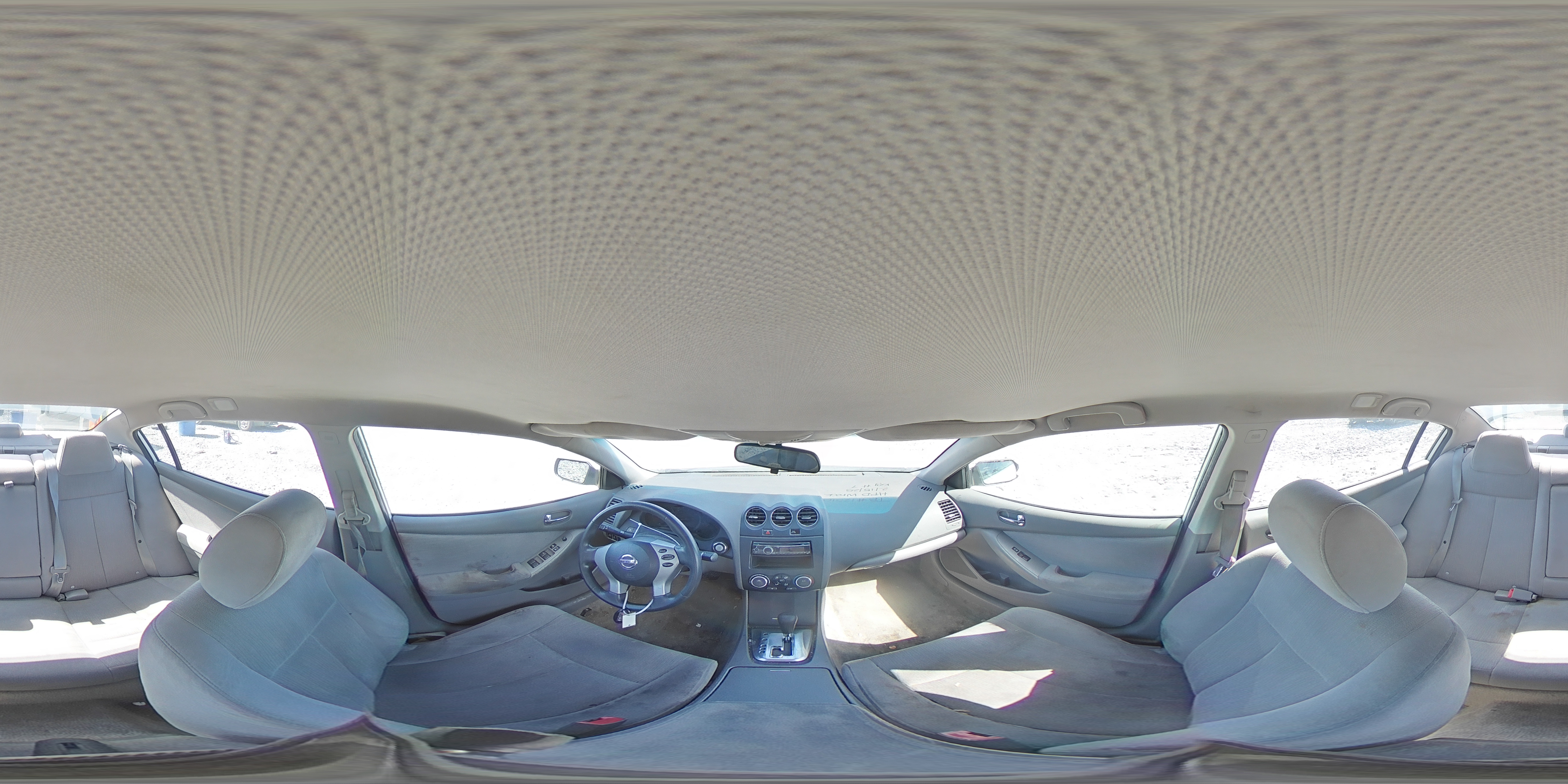 2012 Nissan Altima - Image 13